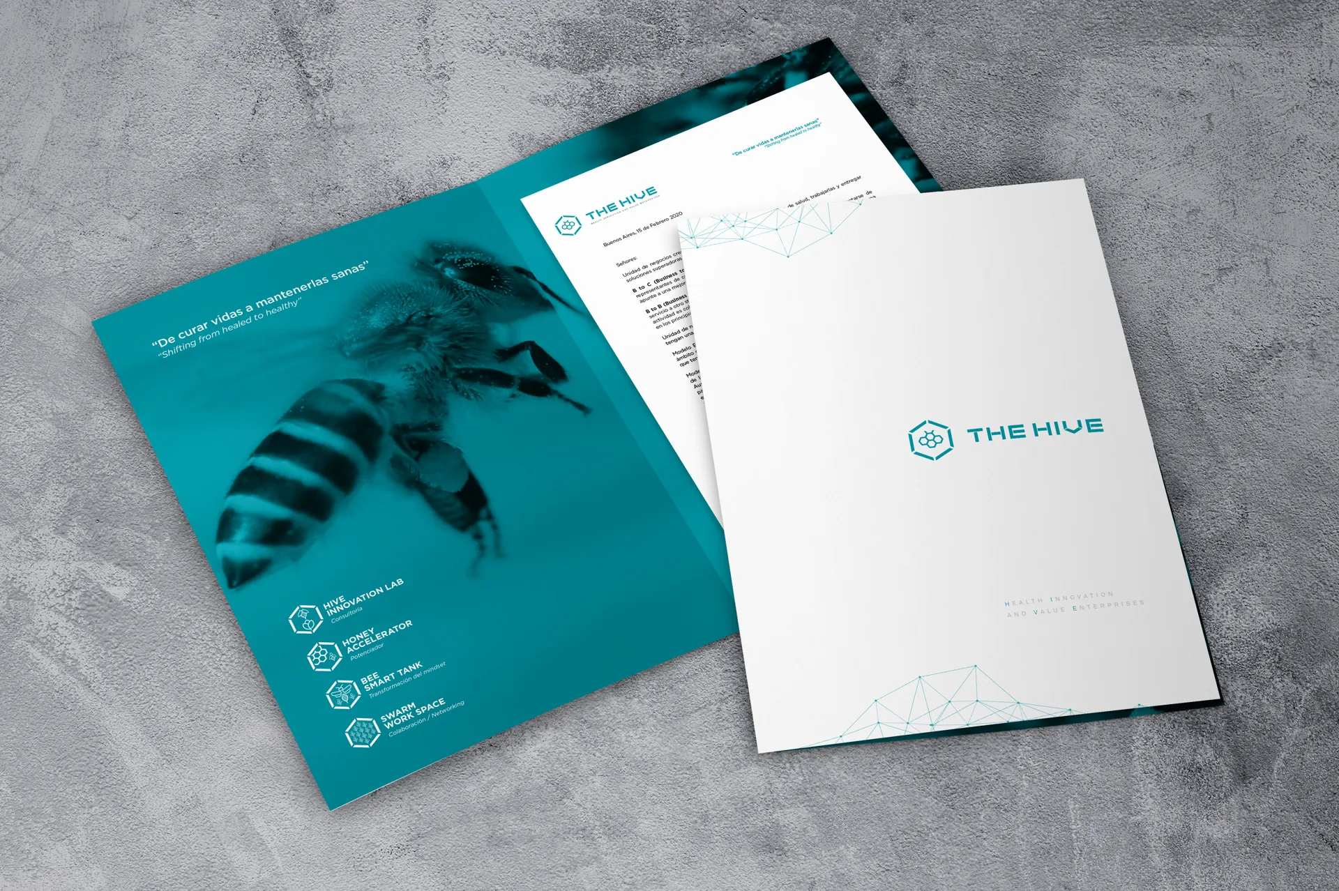 Carpeta y papelería corporativa de The Hive